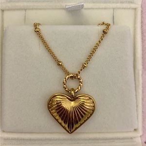 Barbie Margot Robbie Ridge Heart 18K Gold Plated Charm Necklace